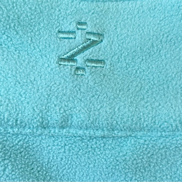 IZOD Women’s 1/4 Zip Aqua Polar Fleece Top Size Medium EUC - Picture 7 of 12